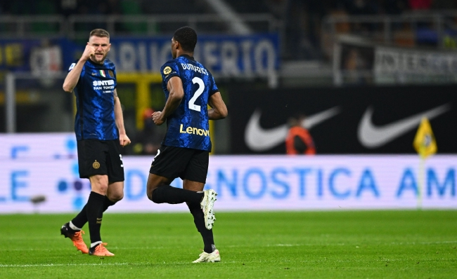 博雷戈谈锡安替补：他对此没意见，他上场给我们带来了巨大能量（博雷戈：锡安对替补出场毫无异议，一登场就给我们带来巨大能量）