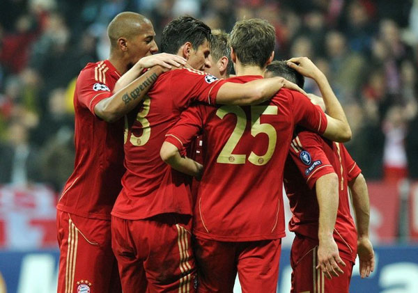 2025巴甲10月最佳球员：帕尔梅拉斯中锋维托尔-罗克