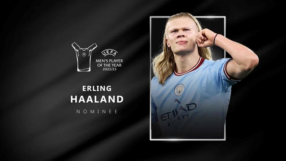 詹姆斯关键助攻锁定胜利