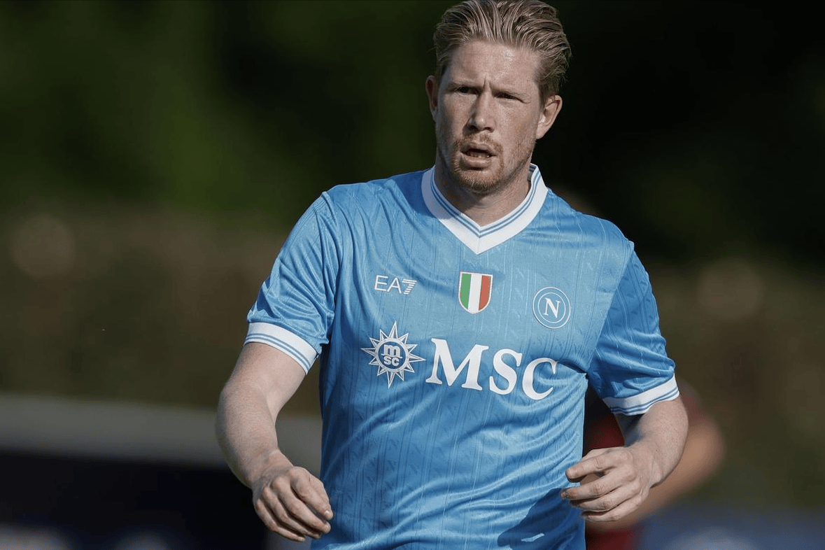 突发！美媒曝重磅交易方案，火箭9换1，字母哥联手杜兰特？（美媒曝震撼方案：火箭或以九换一，字母哥将携手杜兰特？）