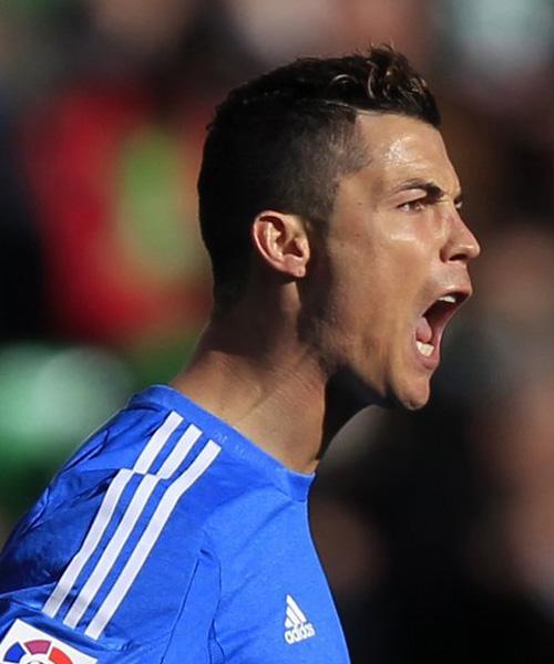 菲尔米诺：我很喜欢维尼修斯，但利物浦对阵皇马我希望红军赢